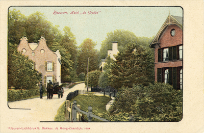 13305 Gezicht op de Grebbeweg te Grebbe (gemeente Rhenen) uit het zuidoosten; met op de achtergrond de dépendance van ...